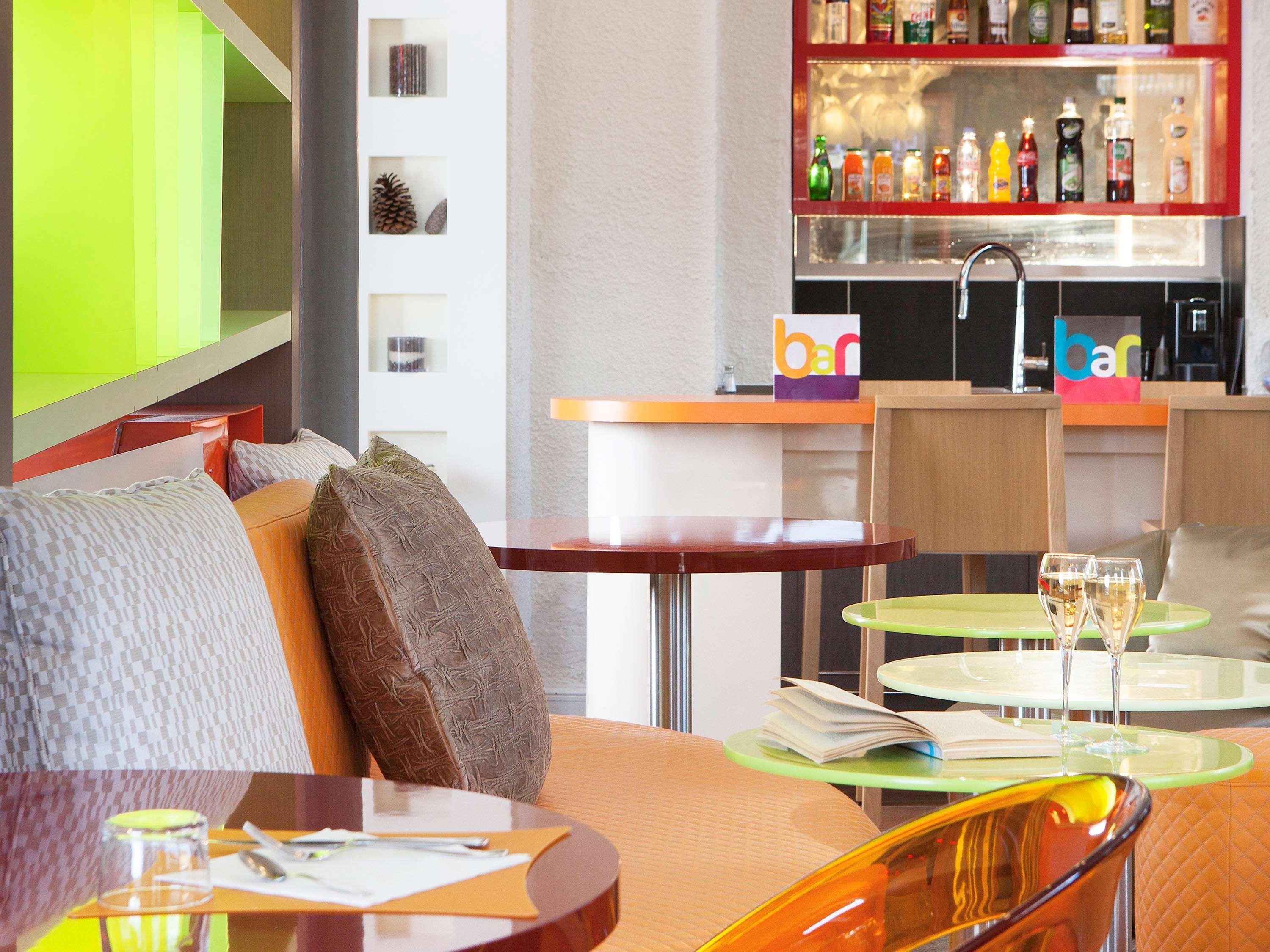 Hotel ibis Styles Bayonne Restaurant foto